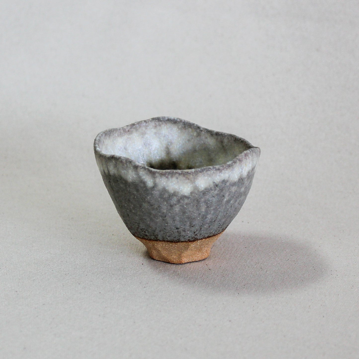 Tasse au pincé - Gris